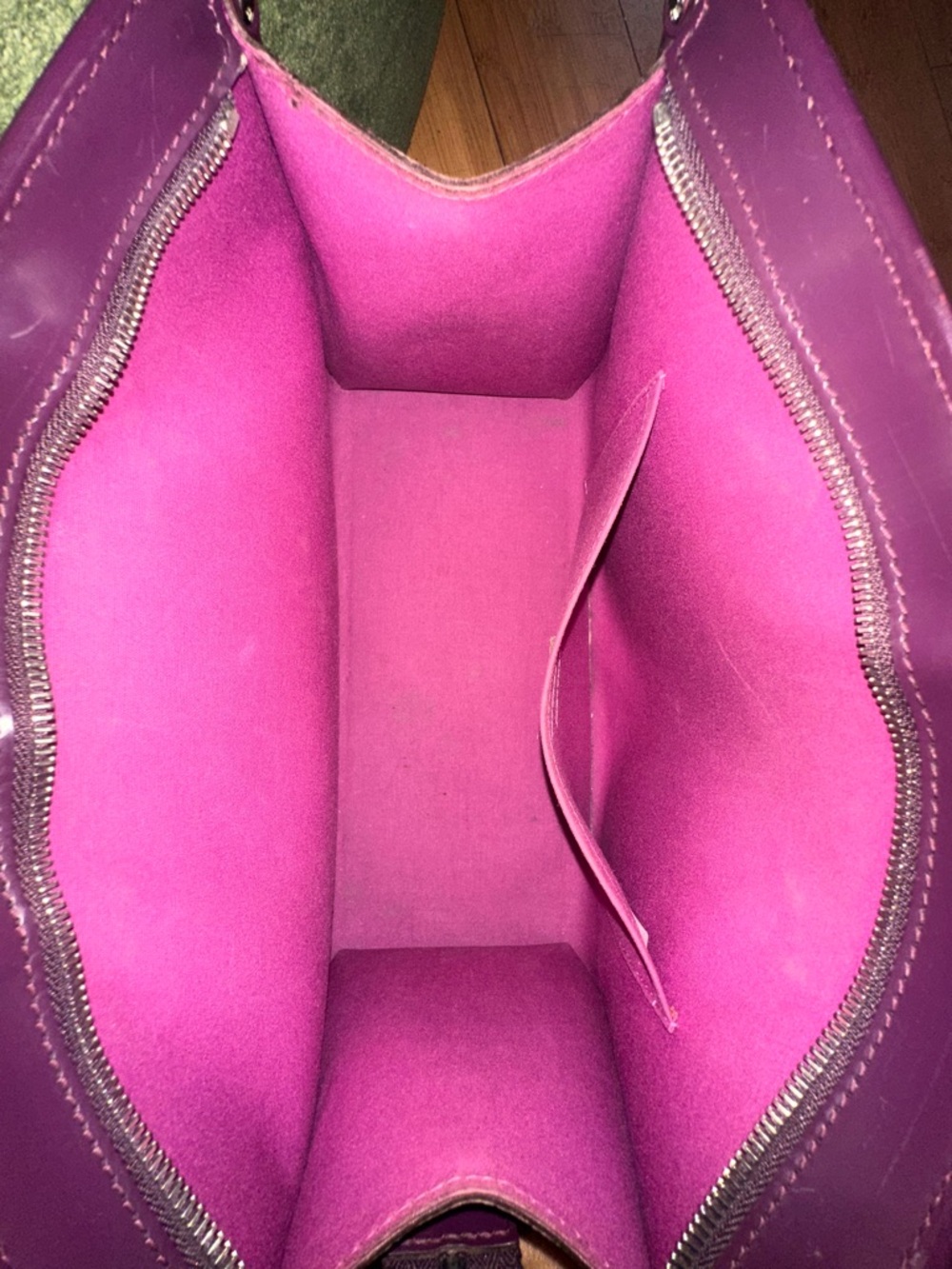 Louis Vuitton Structured Shoulder Bag in Deep Purple - Picture 8 of 16